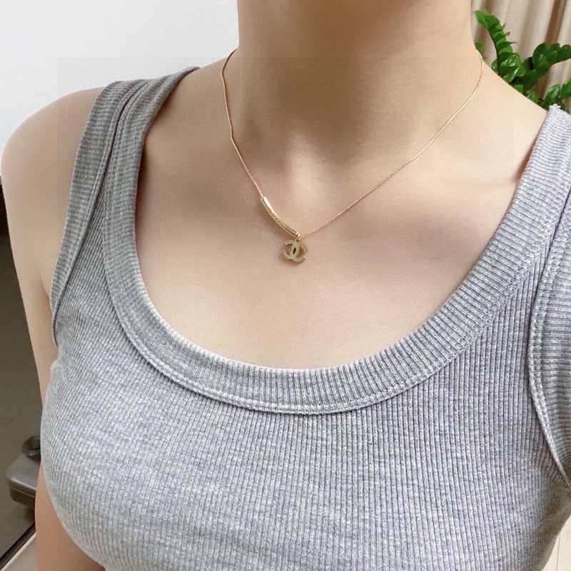 18K  Chanel Gold Necklace