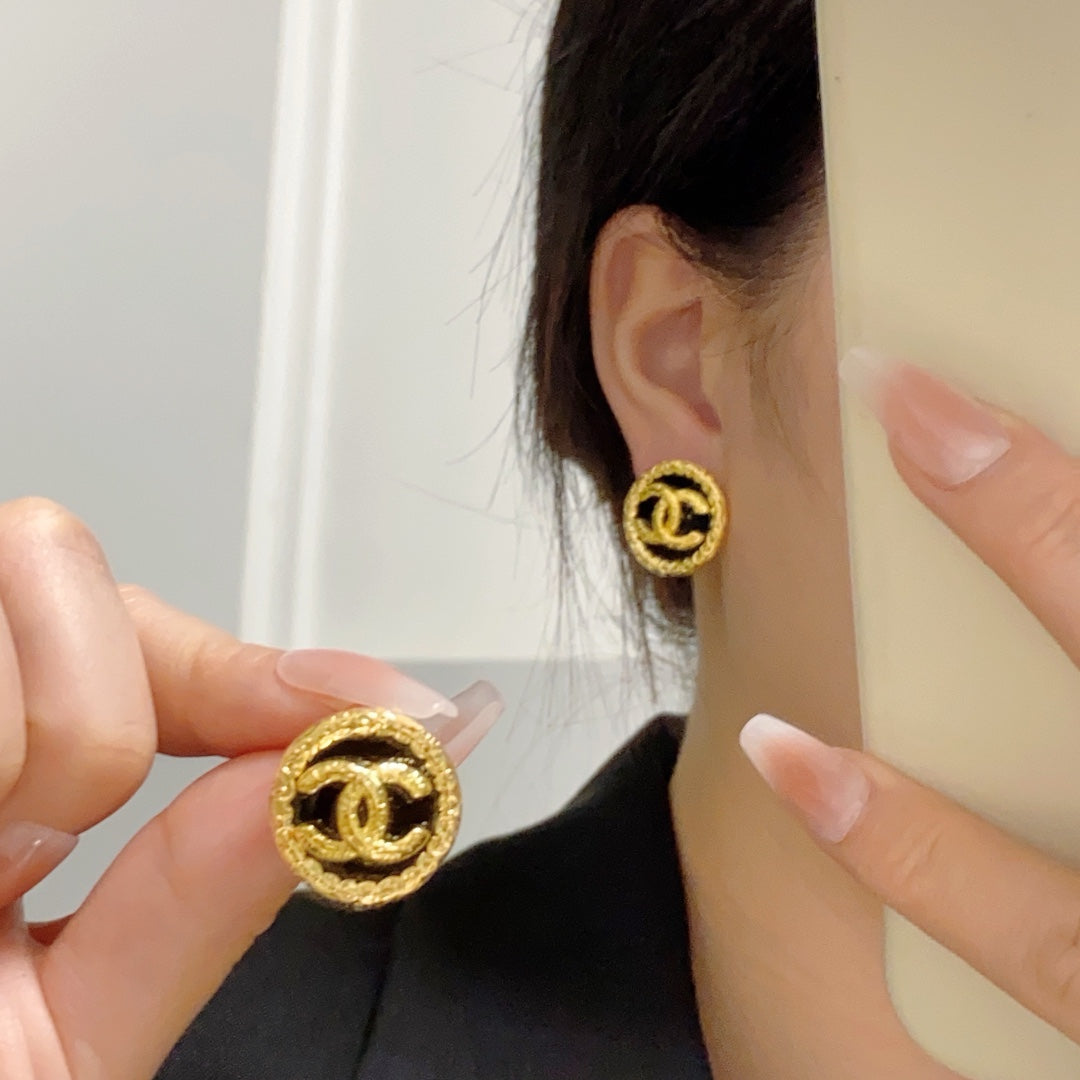 18K  Chanel Black & Red Earrings