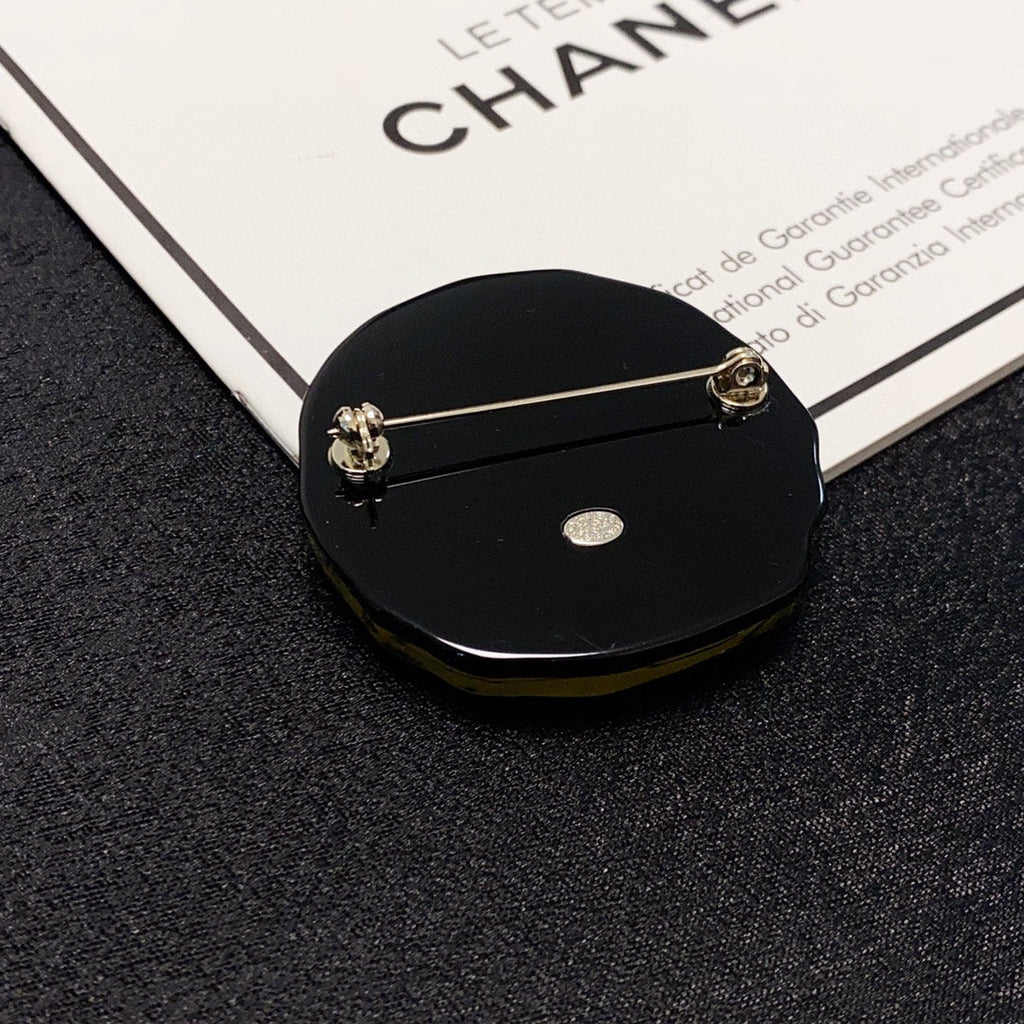 18K  Chanel Color Brooch